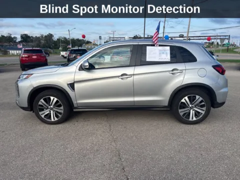 Photos of 2024 Mitsubishi Outlander Sport 2.0 SE for sale in Cedar Rapids, IA at Cassill Motors