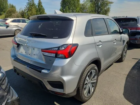 More photos of 2024 Mitsubishi Outlander Sport 2.0 SE at Cassill Motors, IA