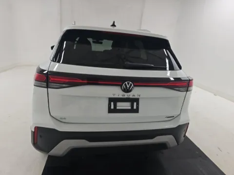 More photos of 2025 Volkswagen Tiguan 2.0T SE at Cassill Motors, IA
