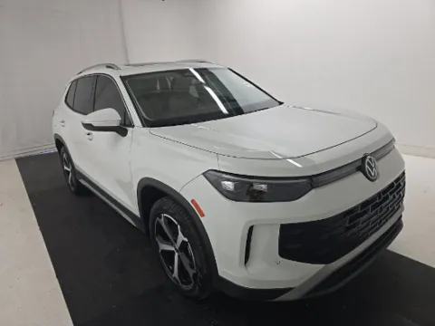 Another view of 2025 Volkswagen Tiguan 2.0T SE for sale in Cedar Rapids, IA at Cassill Motors