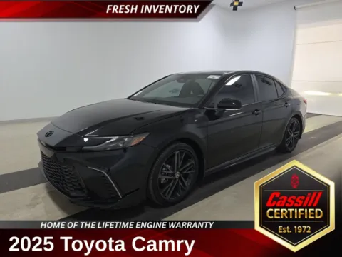 Black 2025 Toyota Camry XSE for sale in Cedar Rapids, IA