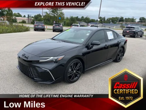 Black 2025 Toyota Camry XSE for sale in Cedar Rapids, IA