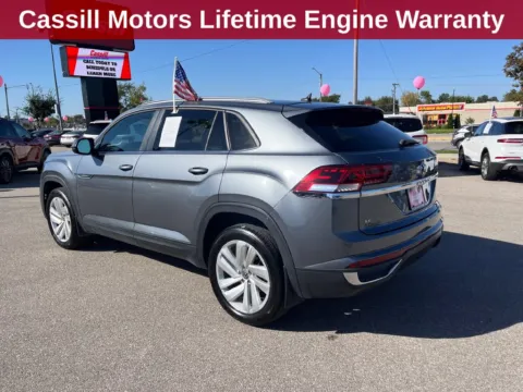 Another view of 2020 Volkswagen Atlas Cross Sport 2.0T SE w/Technology for sale in Cedar Rapids, IA at Cassill Motors