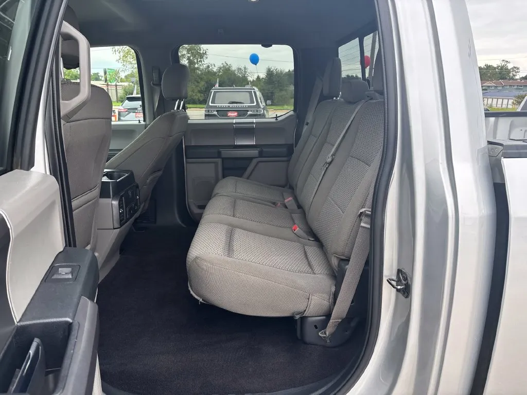 Ford F-150 photo 26