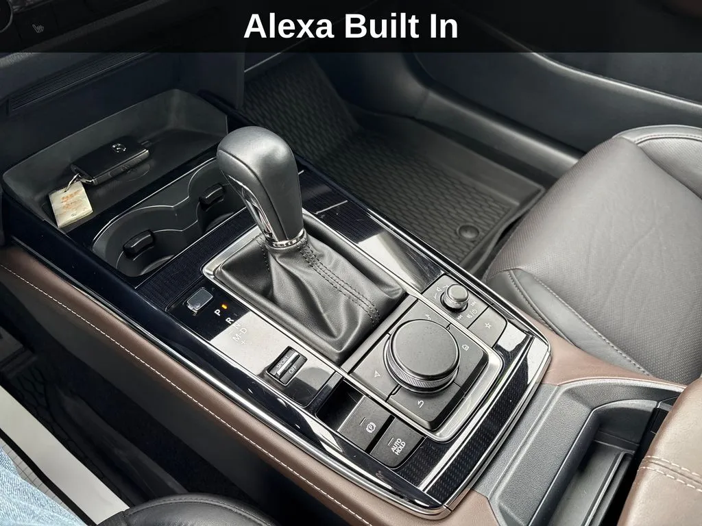 Mazda CX-30 photo 24