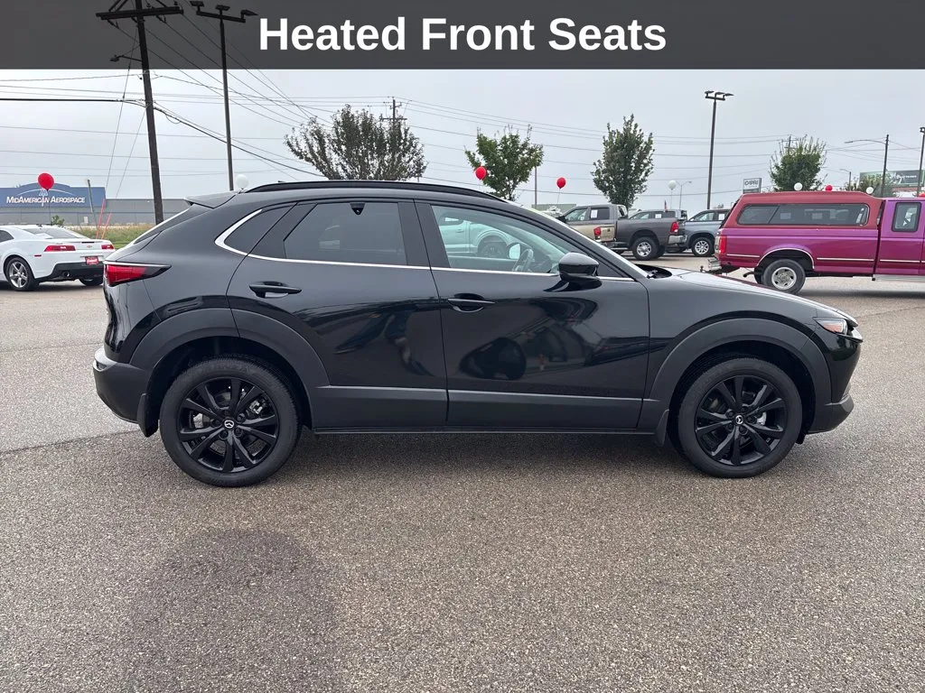 Mazda CX-30 photo 8