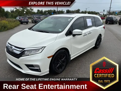 White 2019 Honda Odyssey Elite for sale in Cedar Rapids, IA