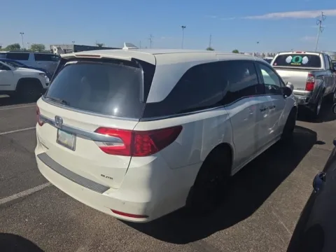 More photos of 2019 Honda Odyssey Elite at Cassill Motors, IA