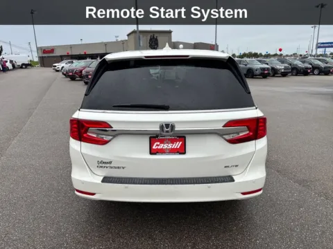 More photos of 2019 Honda Odyssey Elite at Cassill Motors, IA