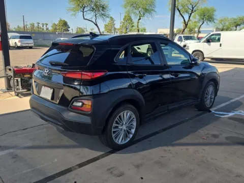 More photos of 2020 Hyundai Kona SEL Plus at Cassill Motors, IA
