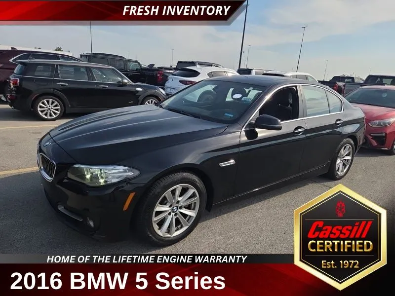 Black 2016 BMW 5 Series 528i xDrive for sale in Cedar Rapids, IA
