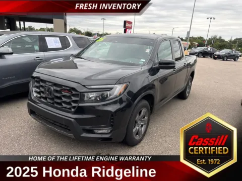Black 2025 Honda Ridgeline TrailSport for sale in Cedar Rapids, IA