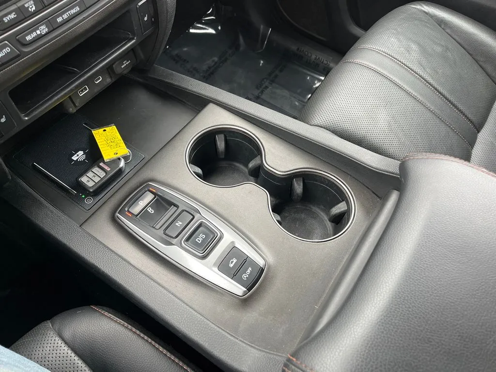 Honda Ridgeline photo 24