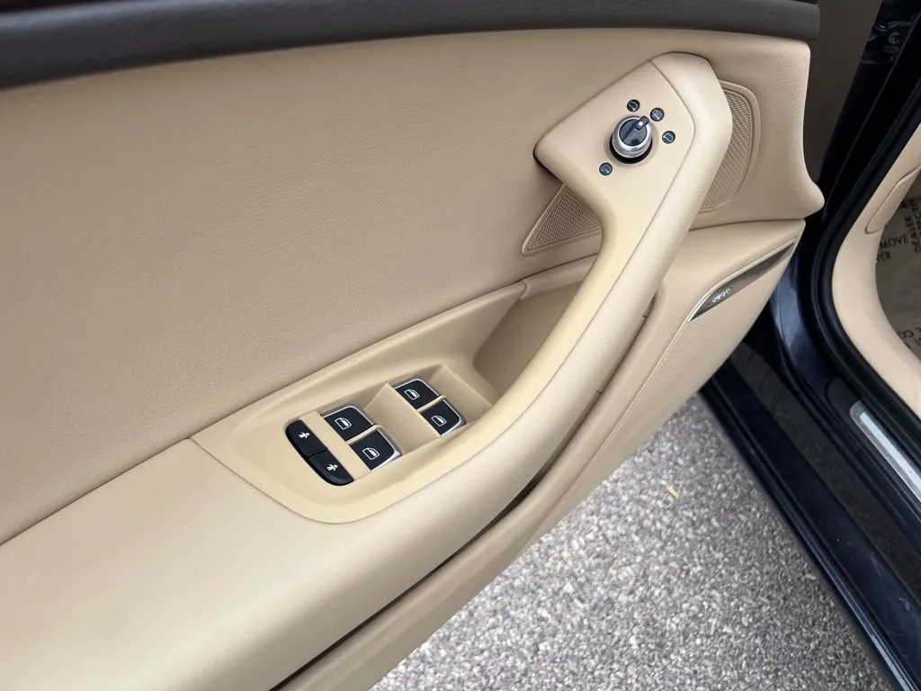 Audi A6 photo 13