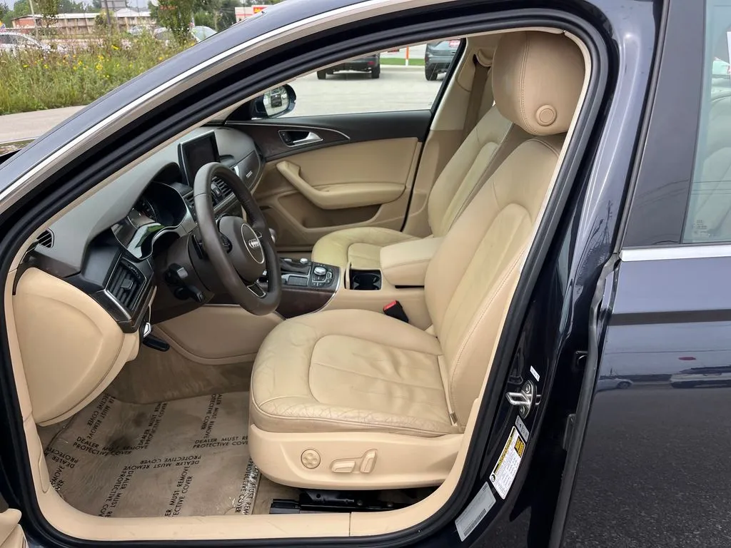 Audi A6 photo 11