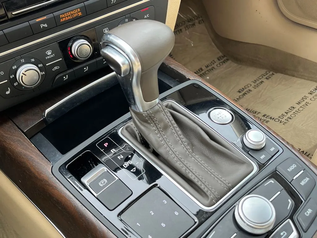 Audi A6 photo 22
