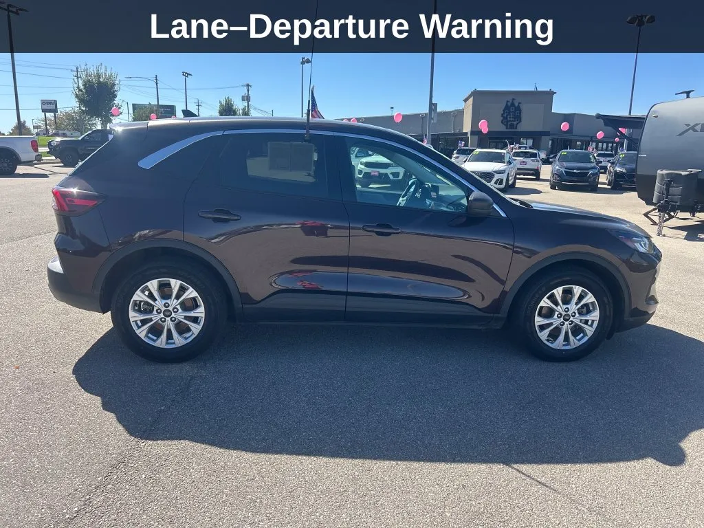 Ford Escape photo 8