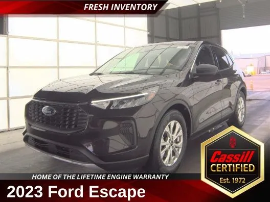 Red 2023 Ford Escape Active for sale in Cedar Rapids, IA