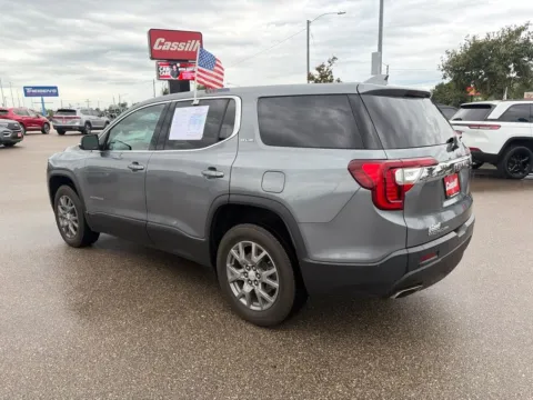 More photos of 2021 GMC Acadia SLE at Cassill Motors, IA