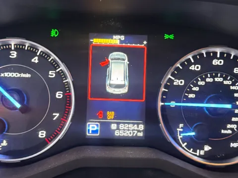 More photos of 2022 Subaru Ascent Limited at Cassill Motors, IA
