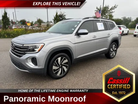 Silver 2024 Volkswagen Atlas 2.0T SE w/Technology for sale in Cedar Rapids, IA