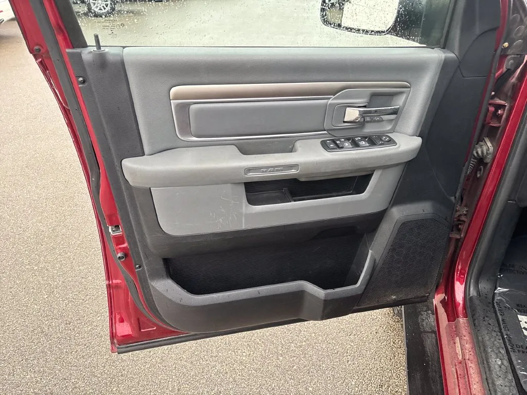 Ram 3500 photo 12