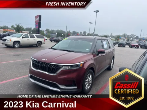 Red 2023 Kia Carnival LX Seat Package for sale in Cedar Rapids, IA