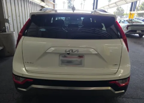 More photos of 2023 Kia Niro SX at Cassill Motors, IA