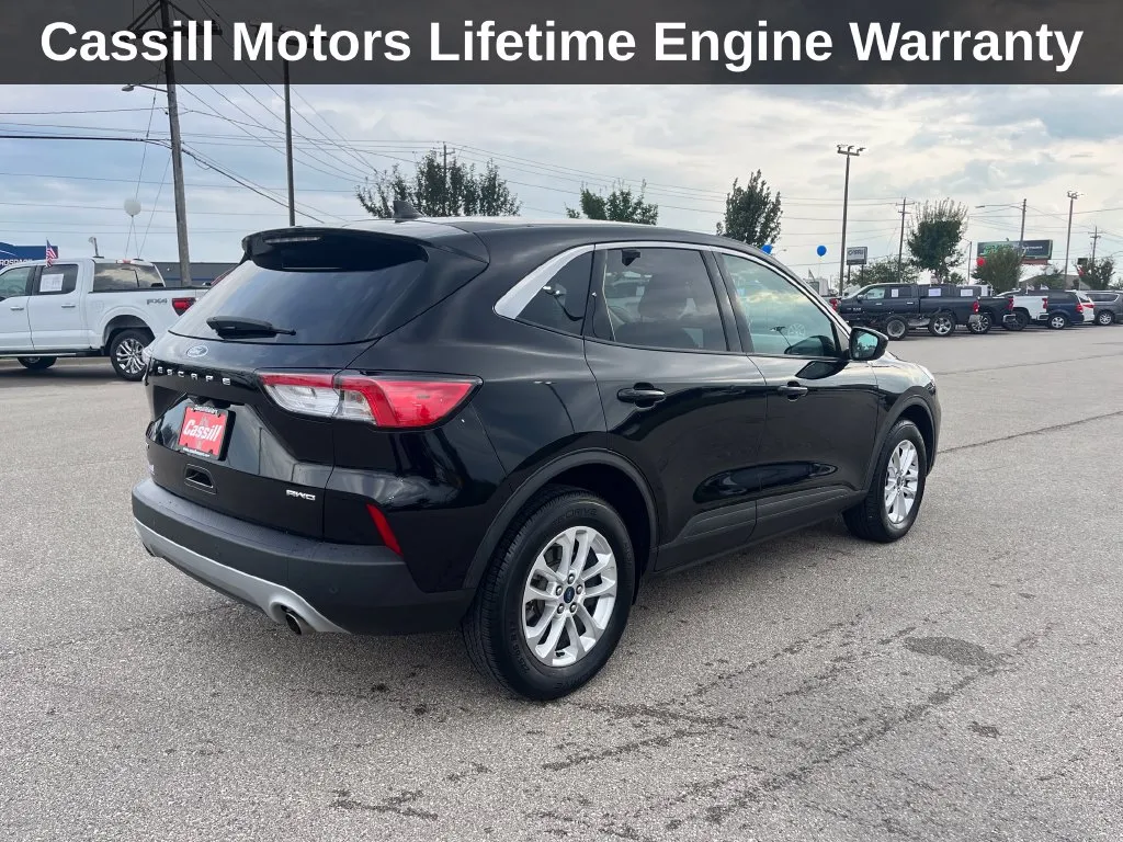 Ford Escape photo 6