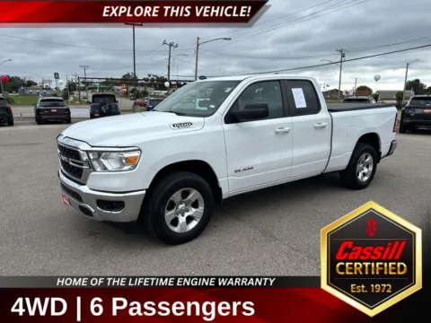 White 2022 Ram 1500 Big Horn/Lone Star for sale in Cedar Rapids, IA
