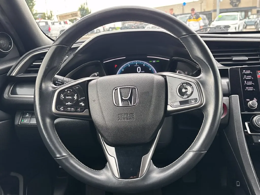 Honda Civic photo 18