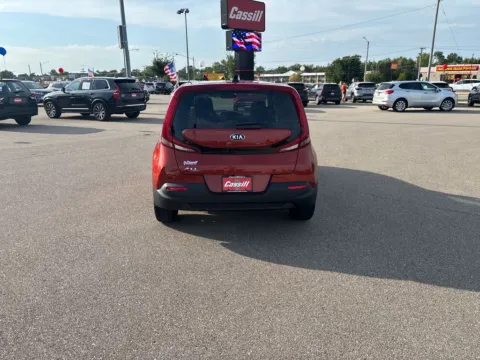 More photos of 2021 Kia Soul LX at Cassill Motors, IA