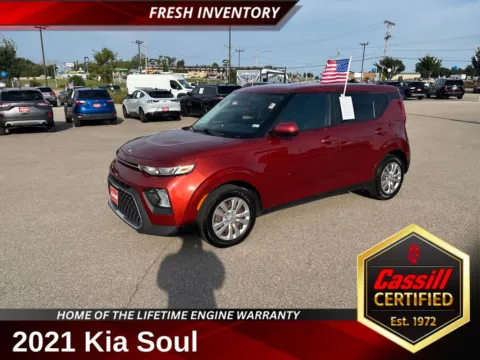 Orange 2021 Kia Soul LX for sale in Cedar Rapids, IA