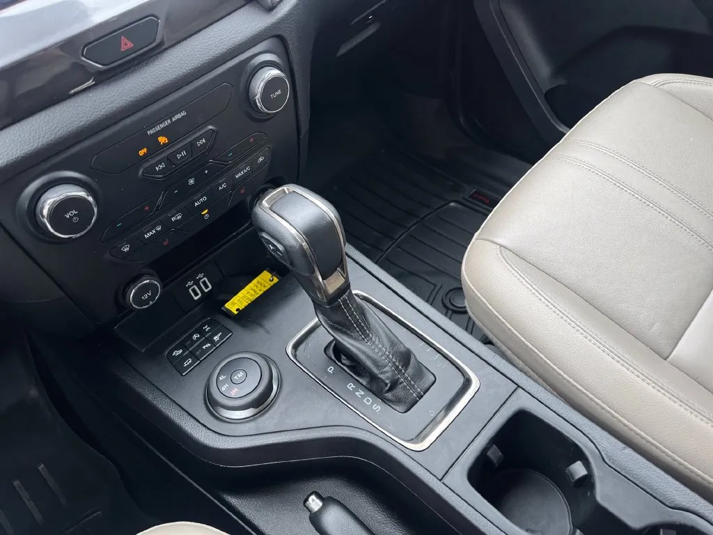 Ford Ranger photo 23