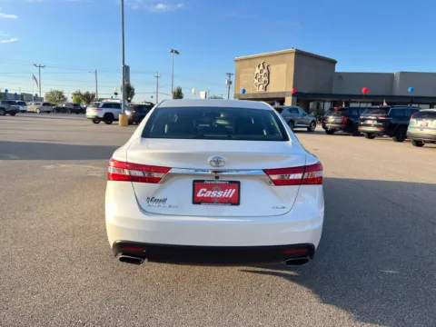 More photos of 2013 Toyota Avalon XLE at Cassill Motors, IA