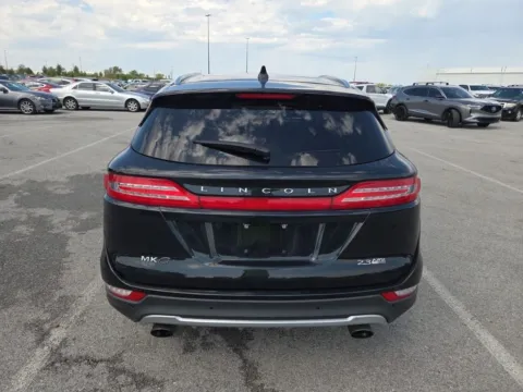 More photos of 2015 Lincoln MKC at Cassill Motors, IA