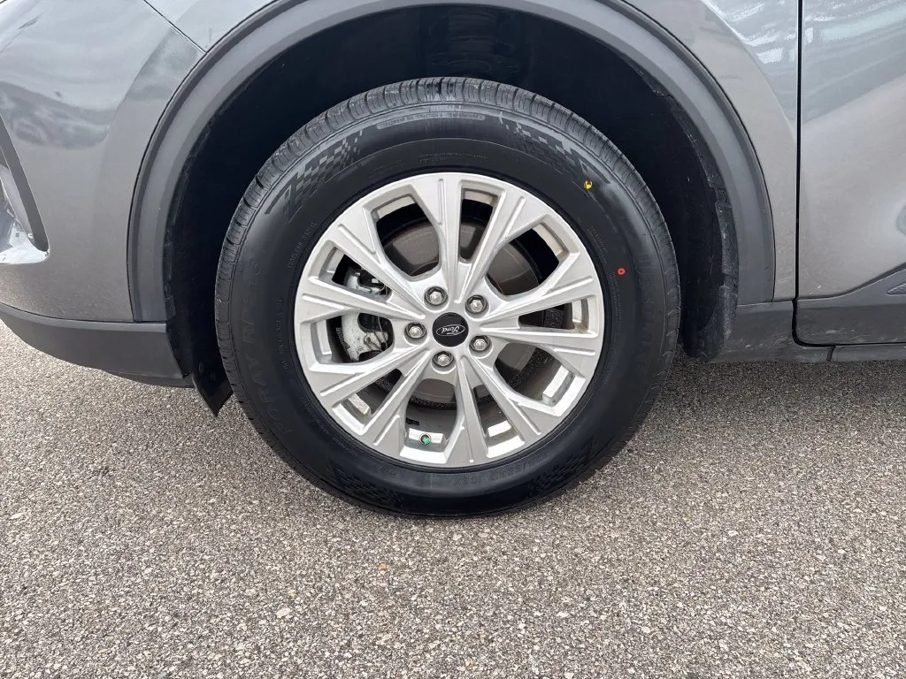 Ford Escape photo 29