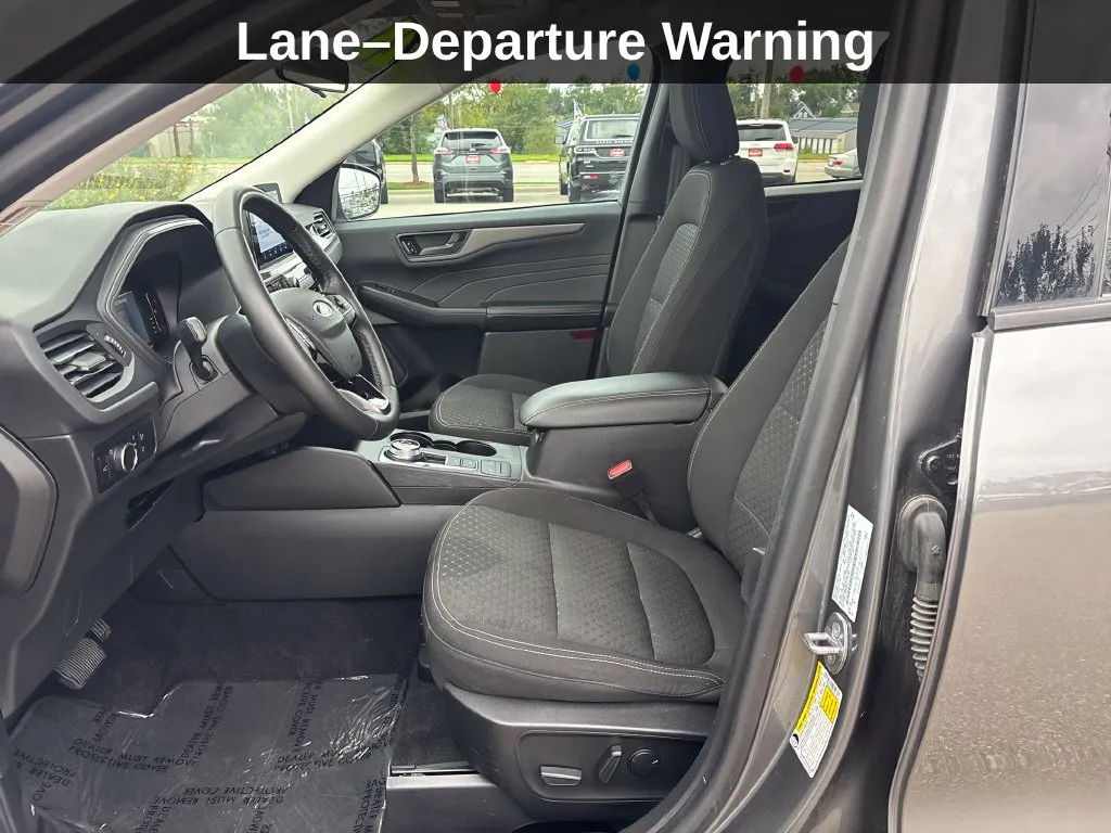 Ford Escape photo 12