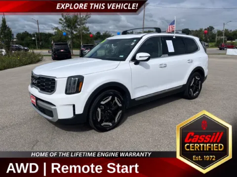 White 2024 Kia Telluride S for sale in Cedar Rapids, IA