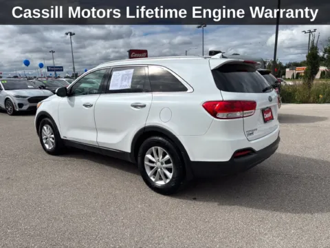 Another view of 2018 Kia Sorento LX for sale in Cedar Rapids, IA at Cassill Motors