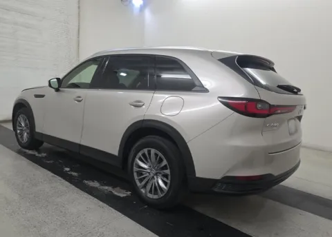 Photos of 2024 Mazda CX-90 3.3 Turbo Preferred for sale in Cedar Rapids, IA at Cassill Motors