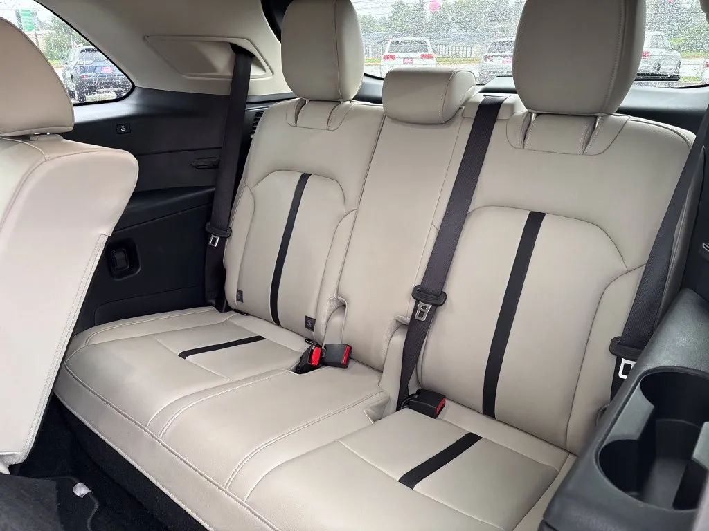 Mazda CX-90 photo 29
