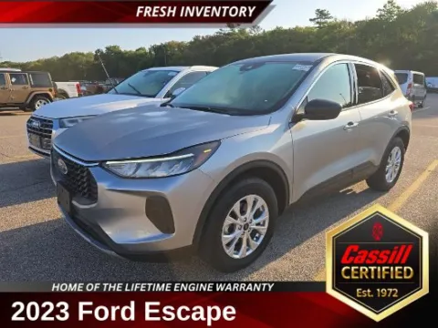 Silver 2023 Ford Escape Active for sale in Cedar Rapids, IA