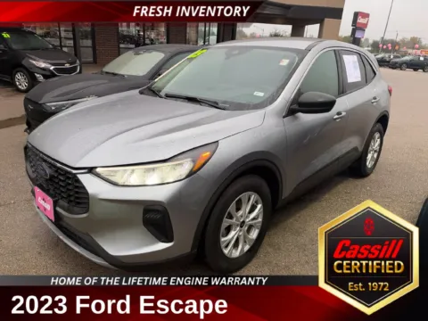 Silver 2023 Ford Escape Active for sale in Cedar Rapids, IA