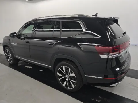 Photos of 2026 Volkswagen Atlas SEL Premium R-Line for sale in Cedar Rapids, IA at Cassill Motors