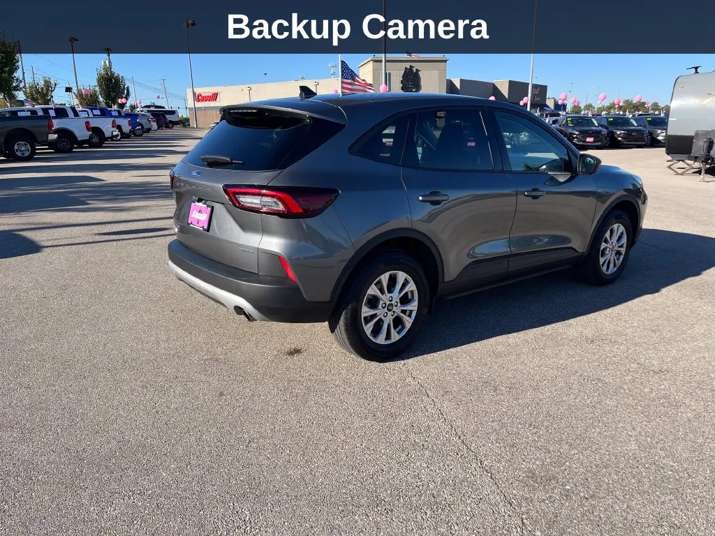 Ford Escape photo 6