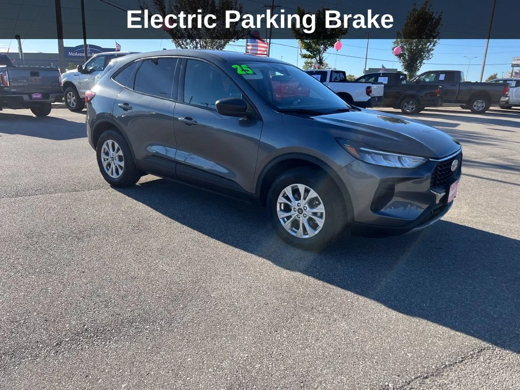 Ford Escape photo 9