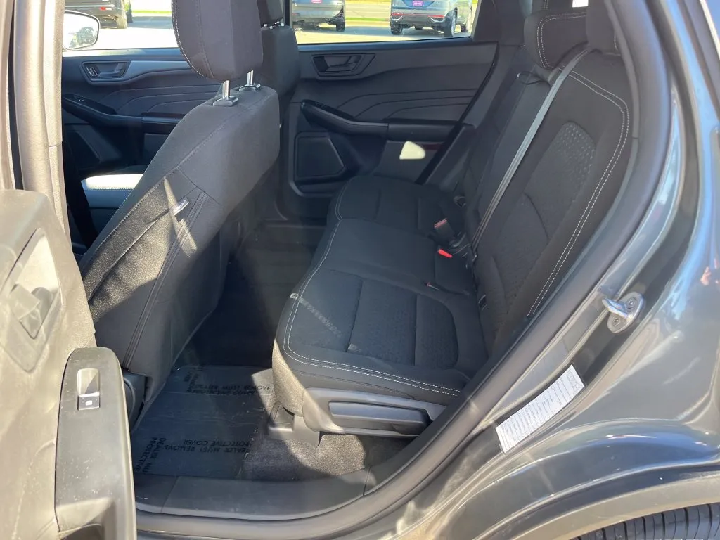 Ford Escape photo 27