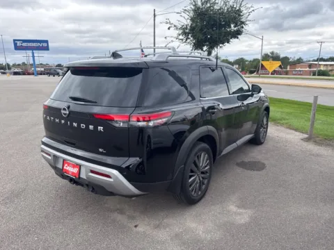 More photos of 2025 Nissan Pathfinder SL at Cassill Motors, IA