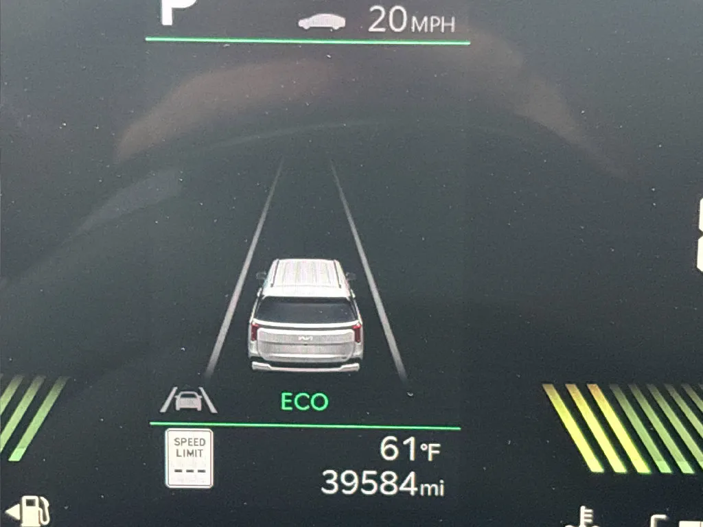 Kia Carnival photo 12